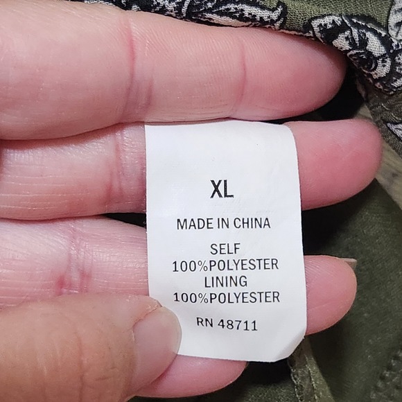 Ophelia Roe Green Short Sleeve Blouse V-neck Womens SIze XL - Picture 3 of 4